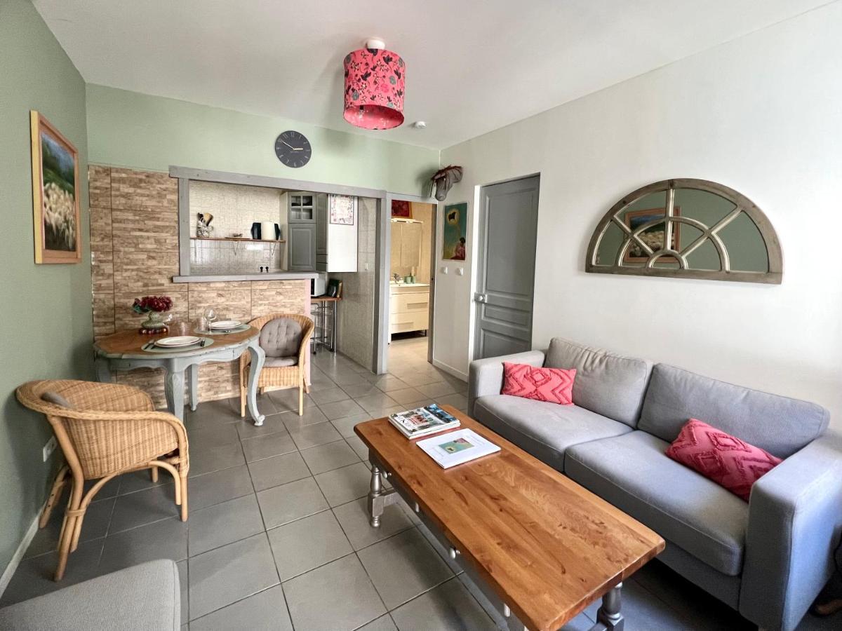 La Courette - T2 Plus Parking Gratuit Nîmes Exterior foto